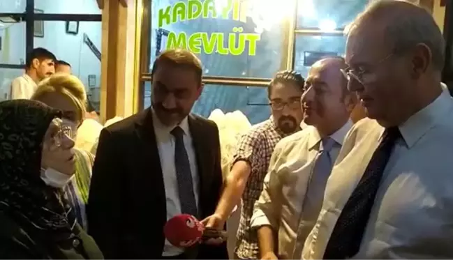 Emekli kadından CHP'li heyete tepki: Hiçbir şey pahalı değil, paramı bile artırıyorum