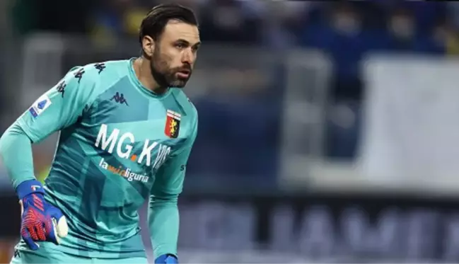 Fenerbahçe, 35 yaşındaki kaleci Salvatore Sirigu'nun transferi için harekete geçmeye hazırlanıyor