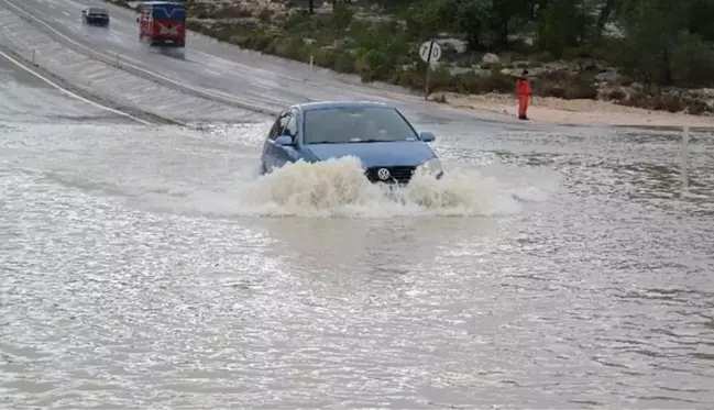 Meteoroloji'den Marmara için kuvvetli yağış uyarısı! 3 ilde etkili olacak