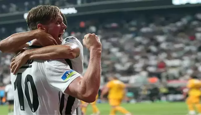 Herkes Recep İvedik'e benzetiyor! Beşiktaş'ın golcüsü Weghorst'un yeni imajını görenler şok oldu