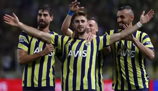 Fenerbahçe'den 4 yıldıza yeni sözleşme! İsmail Yüksek'e maaşının 25 katı zam yapılacak