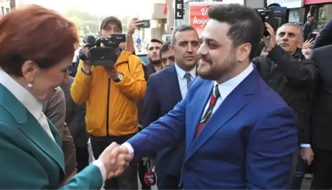 Genel merkezde Meral Akşener'i ağırlayan Hüseyin Baş'tan dikkat çeken karşılama: Sayın Başbakanım hoş geldiniz