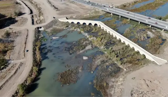 Türkiye'nin en uzun nehri Kızılırmak otlağa dönüştü, manzara herkesi ürküttü