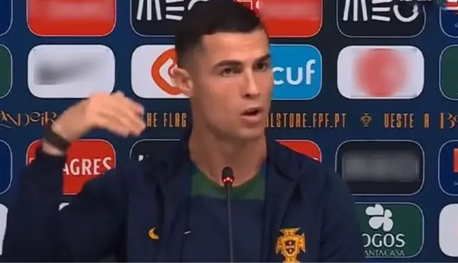 Gazeteciyi soru sorduğuna pişman etti! Ronaldo bir cümlesiyle tüm salonu susturdu