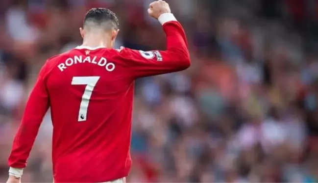 Manchester United'dan ayrılan Ronaldo'ya ilk resmi teklif! Dünyanın en zengin takımı istiyor