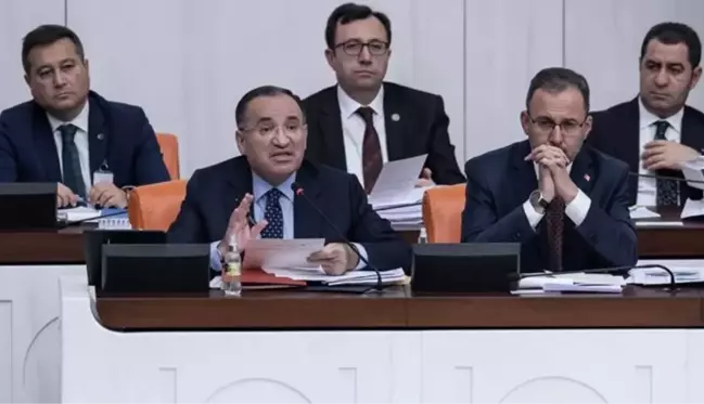 Bakan Bozdağ'dan CHP'li Özkoç'un Sezgin Baran Korkmaz sorusuna yanıt: Benim yetki ve görevimi aşan konular