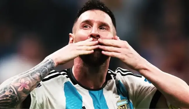 Lionel Messi tarih yazdı! 2022 Dünya Kupası'nın ilk finalisti Arjantin