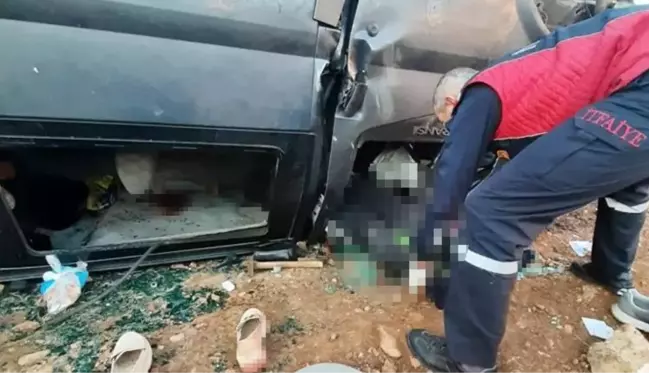 Son Dakika! Mardin'de kontrolden çıkan servis aracı devrildi: 6 ölü, 5 yaralı