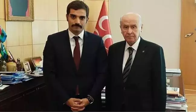 Bahçeli'den sonra yardımcısı da açıklama yaptı! Ama metinde yine bir şey eksikti