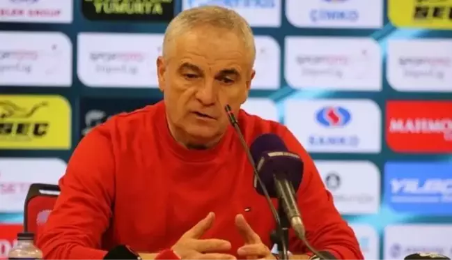 Sivassporlu yıldıza Rıza Çalımbay'dan izin yok: Futbolcumuzu Galatasaray'a vermeyeceğiz