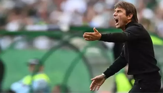 Karın ağrısı şikayetiyle hastaneye giden Antonio Conte'nin safra kesesi ameliyatla alındı