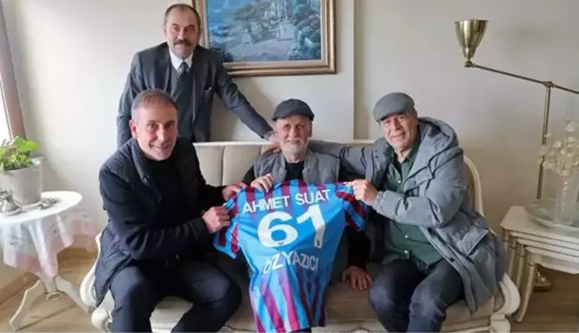 Trabzonspor'un efsane teknik direktörü Ahmet Suat Özyazıcı hayatını kaybetti