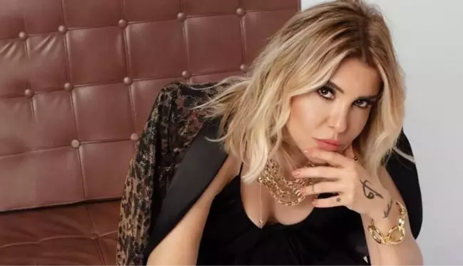 Gülben Ergen, deprem sonrası normalleşen insanlara tepki gösterdi: Paylaşımlarınızdan nefret ediyorum