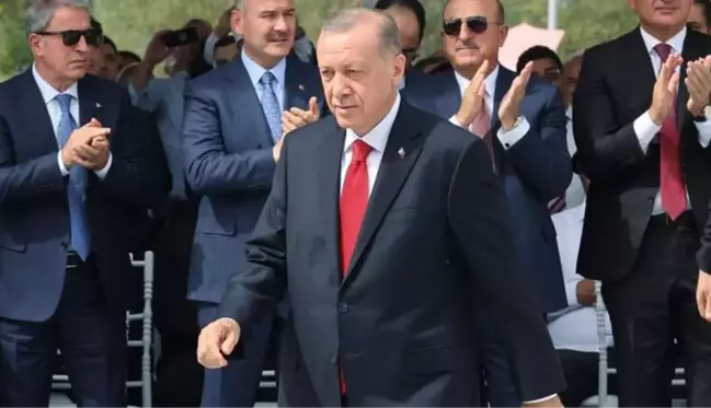 Erdoğan'ın cumhurbaşkanı adaylığı için resmi başvuru yapıldı