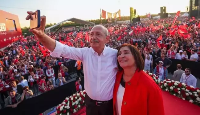 Selvi Kılıçdaroğlu, eşiyle birlikte olduğu kareyi 