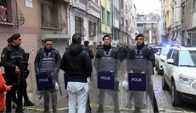 İstanbul'da korkunç olay! Konuşmak için kapısına gelen husumetlisini katletti