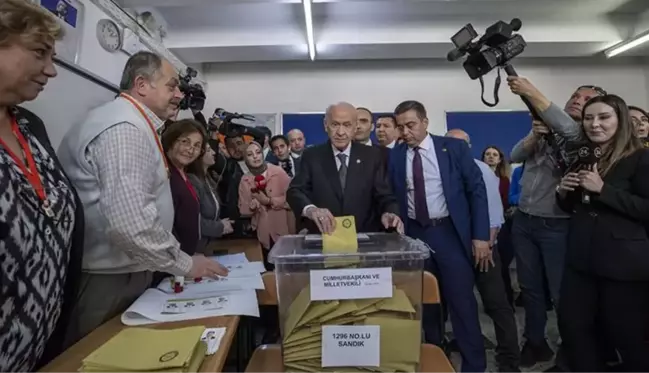 Bahçeli'nin oy kullandığı sandıktan Kılıçdaroğlu çıktı