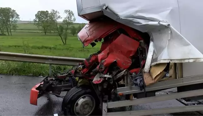 Arnavutköy'de trafik kazası: 1 ölü, 1 yaralı