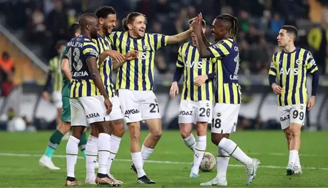 Görüşmeler devam ediyor! Valencia, Fenerbahçe'den ayrılacak mı?