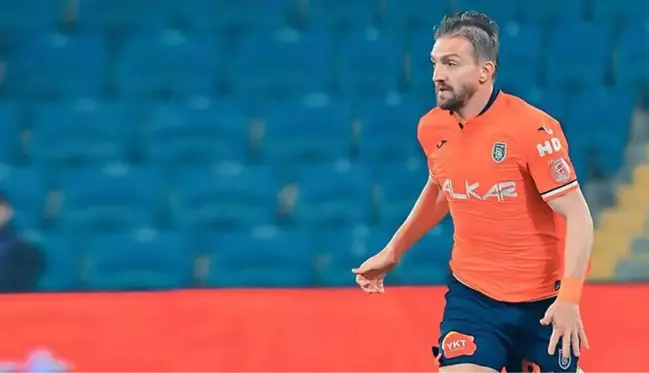 Caner Erkin yeni saç rengiyle dillere düştü! Herkes aynı yorumu yapıyor