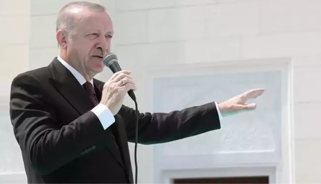 Cumhurbaşkanı Erdoğan'dan vatandaşlara çağrı: Binalarınız dayanıklı değilse dönüşüm sürecini başlatın