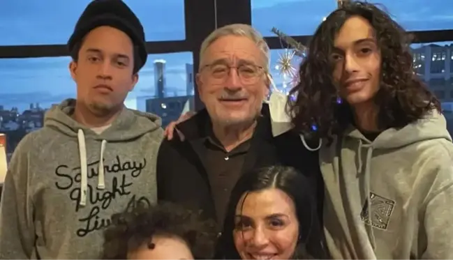 Ünlü oyuncu Robert De Niro'nun 19 yaşındaki torunu hayatını kaybetti