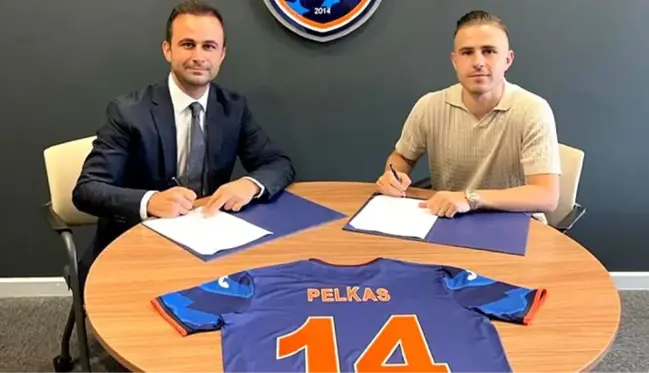 Rams Başakşehir, Dimitris Pelkas'ı renklerine bağladı