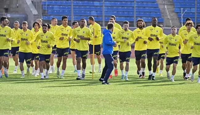 Fenerbahçe'de sıra geldi vedalara! İşte takımdan ayrılacak 5 yabancı futbolcu