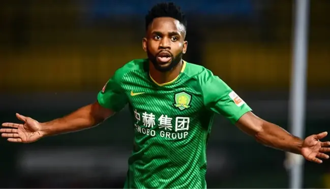 Son Dakika: Galatasaray, Al-Nasr'da forma giyen Cédric Bakambu'nun transferini KAP'a bildirdi