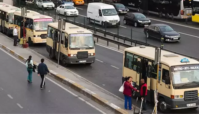 Minibüslerde İstanbulkart dönemi başlıyor: Öğrenci kartları geçerli olacak, aktarma yapılabilecek