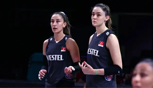 Milli voleybolcu Hande Baladın'a şok tehdit! Yazılanları görünce soluğu savcılıkta aldı