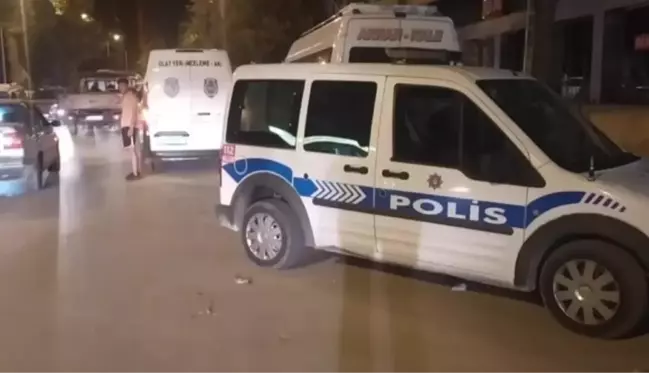 Şehir dışından eve dönen aile, 24 yaşındaki oğullarını ölü olarak buldu