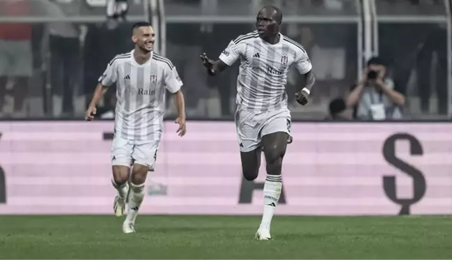 Son Dakika: Beşiktaş, play-off turunda Dinamo Kiev'i eleyerek Konferans Ligi'nde adını gruplara yazdırdı