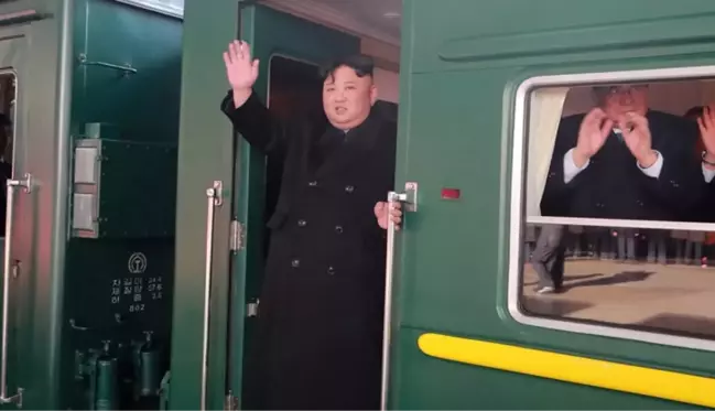 İçinde dansçı kızlar dahil her şey var! Kim Jong-un özel treni Rus topraklarında