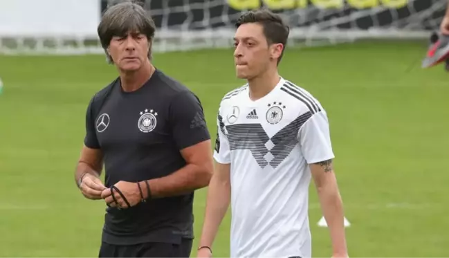 Bomba iddia! Mesut Özil ve Joachim Löw A Milli Takım'ın başına geçiyor