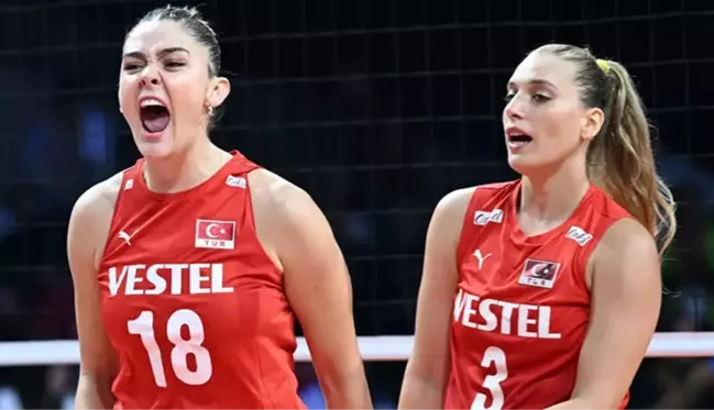 Milli voleybolcu Zehra Güneş'in pozu ünlüler dünyasını salladı