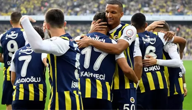 Fenerbahçe'nin Avrupa kadrosu belli oldu! İrfan Can Kahveci'nin adı listede yok