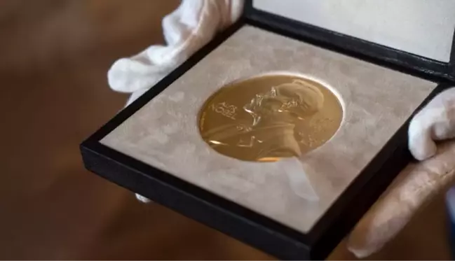 Son Dakika: 2023 Nobel Edebiyat Ödülü'nü Norveçli yazar Jon Fosse kazandı