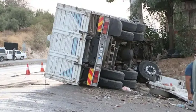 Gaziantep'te 2'si çocuk 6 kişinin öldüğü kazayı görgü tanıkları anlattı: Sesleri duyunca deprem oldu zannettik