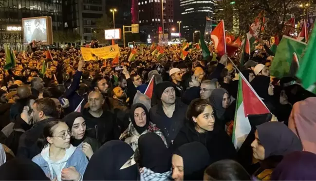 İsrail'in Gazze'deki hastane katliamı yurdun dört bir yanında protesto ediliyor