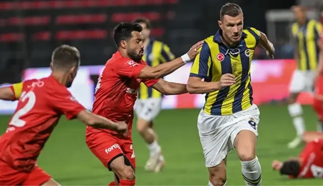 61 yıl sonra unvanı ele geçirdi! Dzeko, Süper Lig tarihine adını altın harflerle yazdırdı