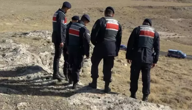 Kolay yoldan zengin olmaya hayali kuruyorlardı, kazdıkları tünelde suçüstü yakalandılar