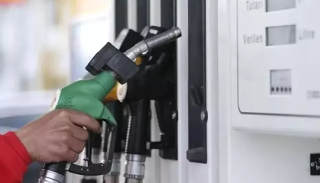 Petrol fiyatları son 5 ayın dip seviyelerinde! Akaryakıta indirim göründü