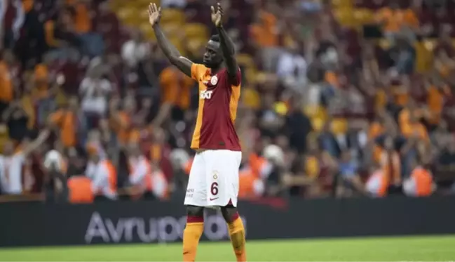 Taraftarın gözü kulağı onda! Davinson Sanchez derbide forma giyecek mi?