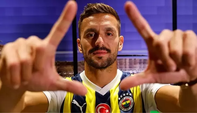 Kaçırdığı penaltı olay oldu! Fenerbahçeli taraftarların Tadic'ten tek bir isteği var