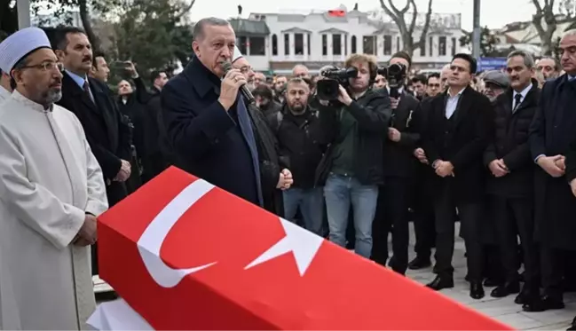 Alev Alatlı son yolculuğuna uğurlandı! Cenazeye Erdoğan'ın tabut başındaki sözleri damga vurdu