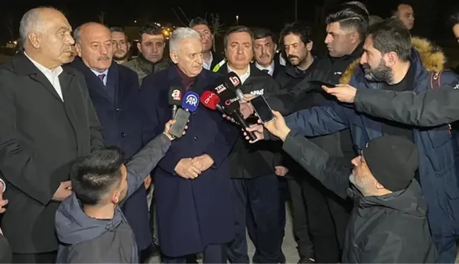 Binali Yıldırım: Kurtarma çalışmaları gece de termal kameralar yardımıyla devam ediyor