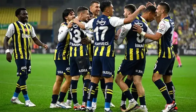 Kadıköy'de nefes kesen maç! Fenerbahçe, Kasımpaşa'yı geriden gelip yendi