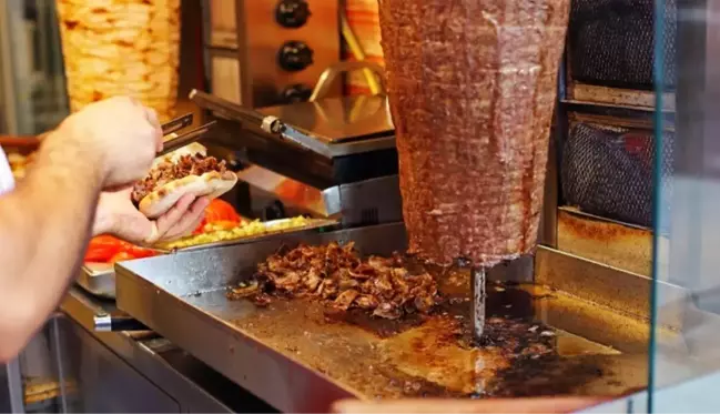 Restoranlarda yeni dönem! Gramajı düşük ürünler menülere girdi, fiyatlar yarı yarıya düştü