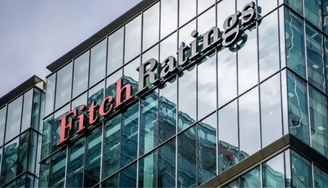 Fitch, Türkiye'nin kredi notunu yükseltti